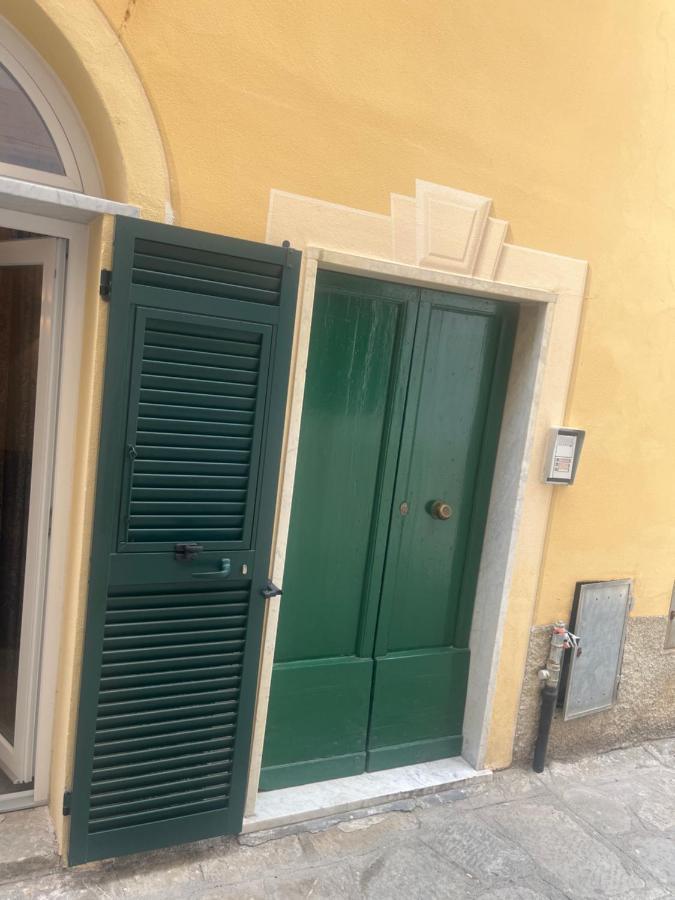 Appartement Loft Sofia A Pochi Metri Dal Mare à Moneglia Extérieur photo